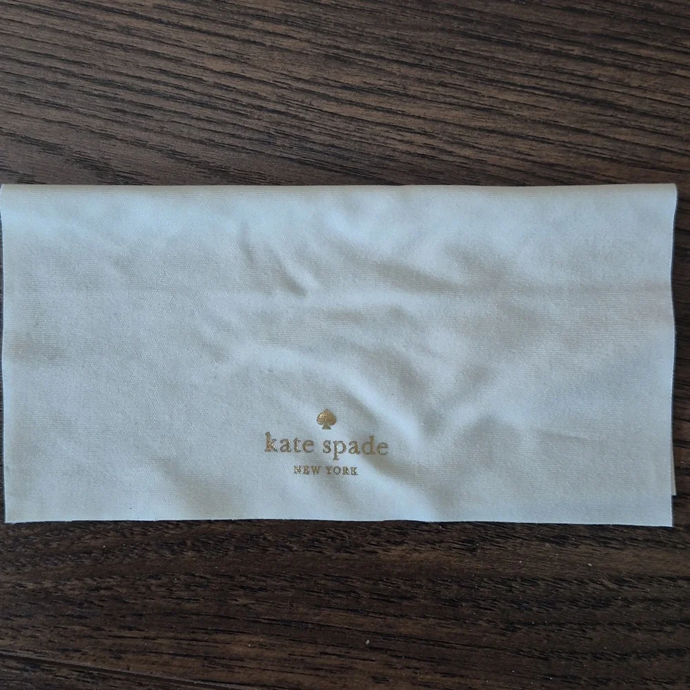 Pair Of Kate Spade Glasses Case With One Lens Cloth. Nice Condition - Picture 7 of 7